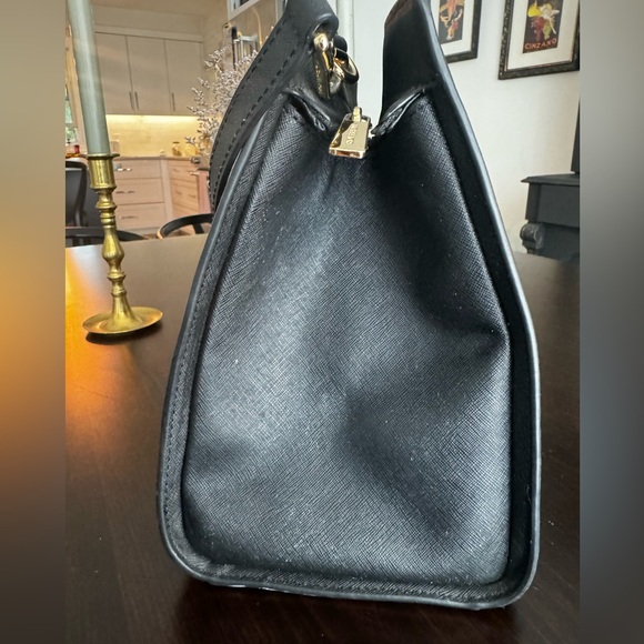 Michael Kors Purse - Picture 3 of 7